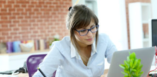 Accident du travail en télétravail : quand deux minutes suffisent à engager la responsabilité